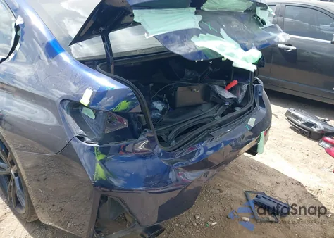 2023 BMW 330I из США, поврежденный, VIN 3MW69FF09P8D43879